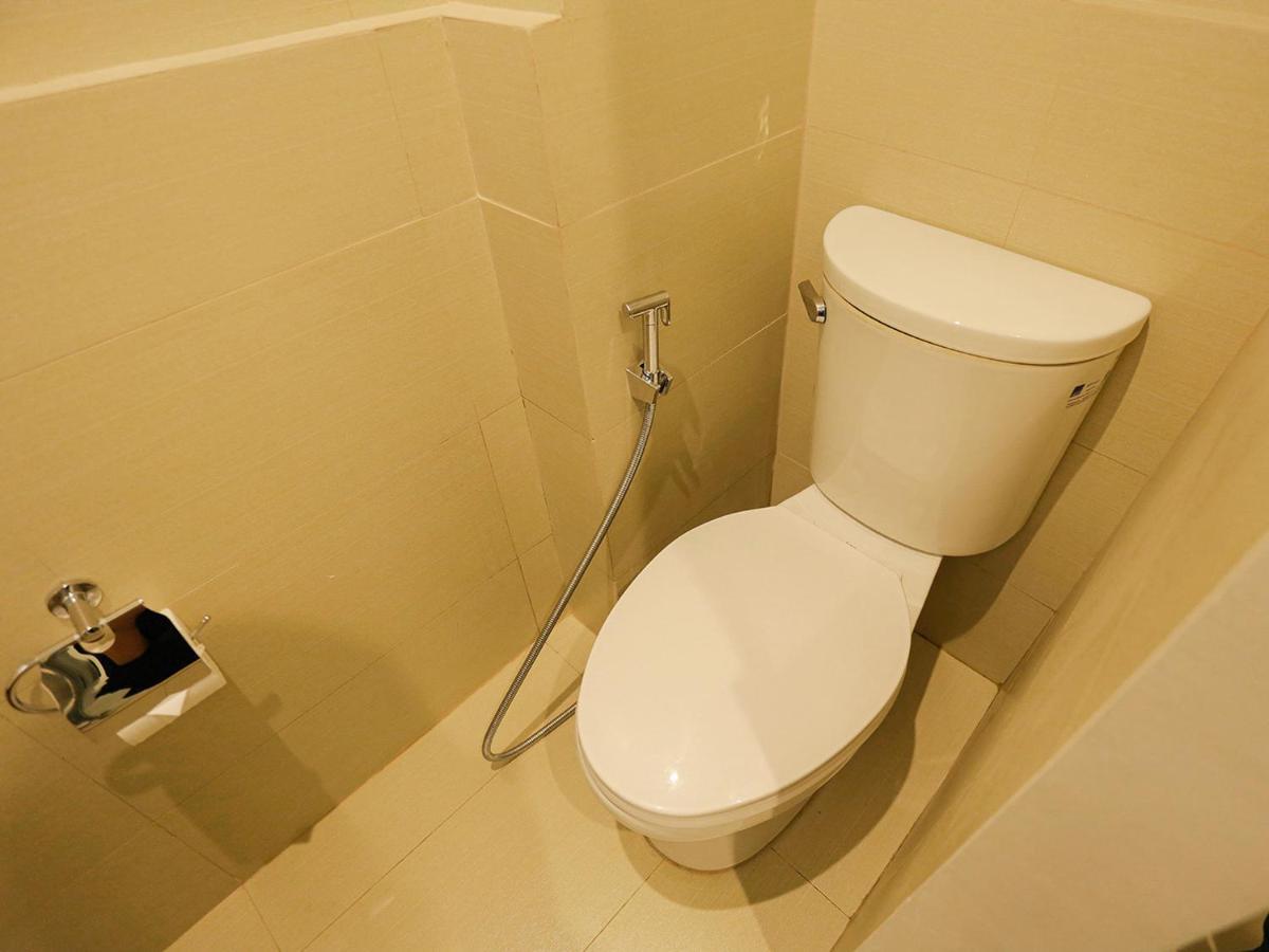 Go Hotels Manila Airport Road Paranaque City Dış mekan fotoğraf