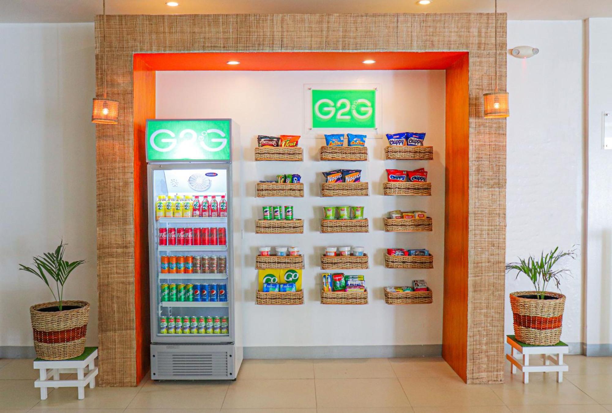 Go Hotels Manila Airport Road Paranaque City Dış mekan fotoğraf