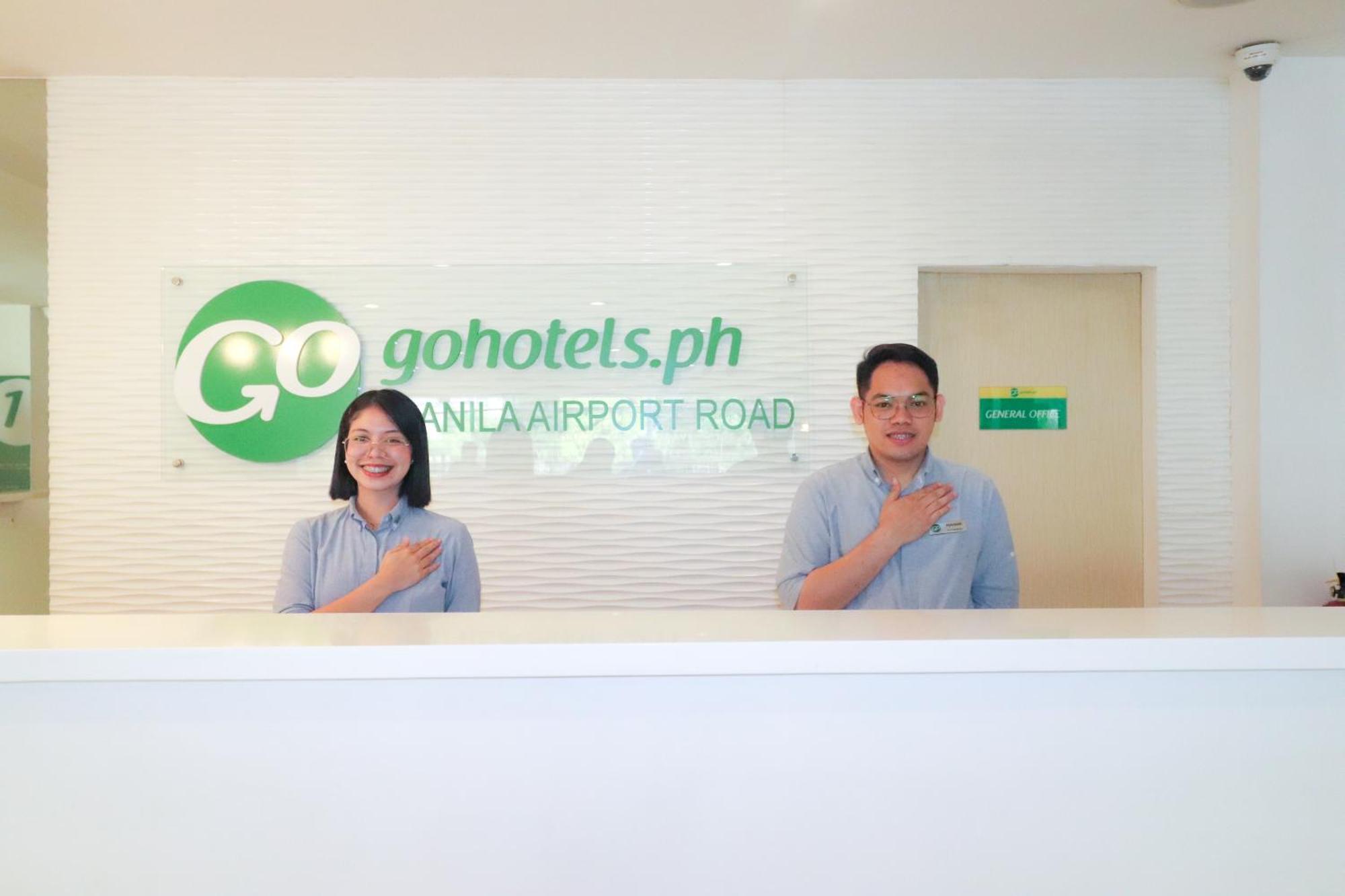 Go Hotels Manila Airport Road Paranaque City Dış mekan fotoğraf