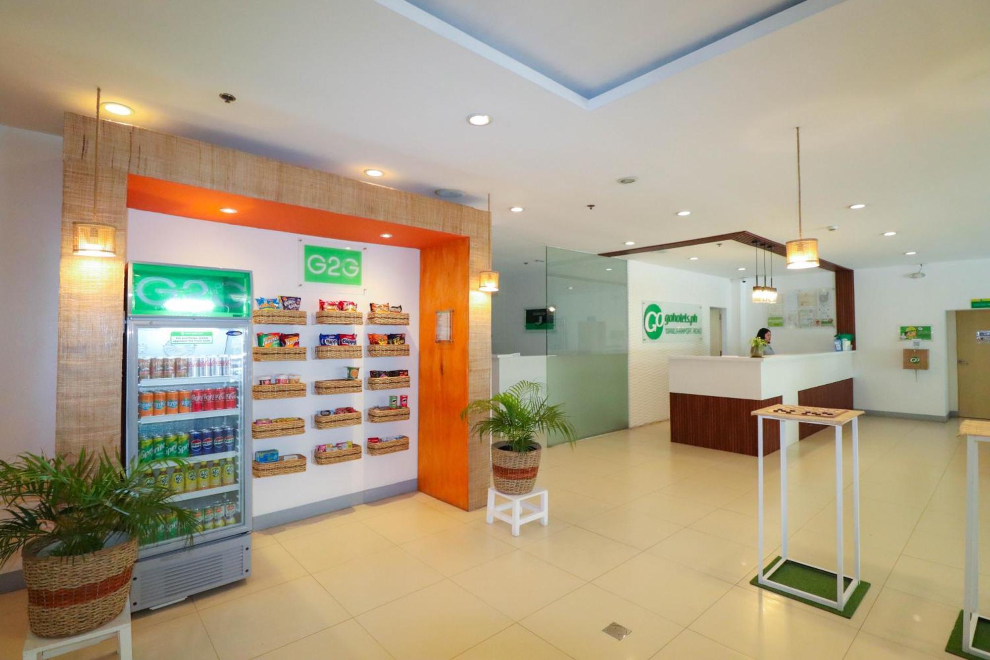 Go Hotels Manila Airport Road Paranaque City Dış mekan fotoğraf