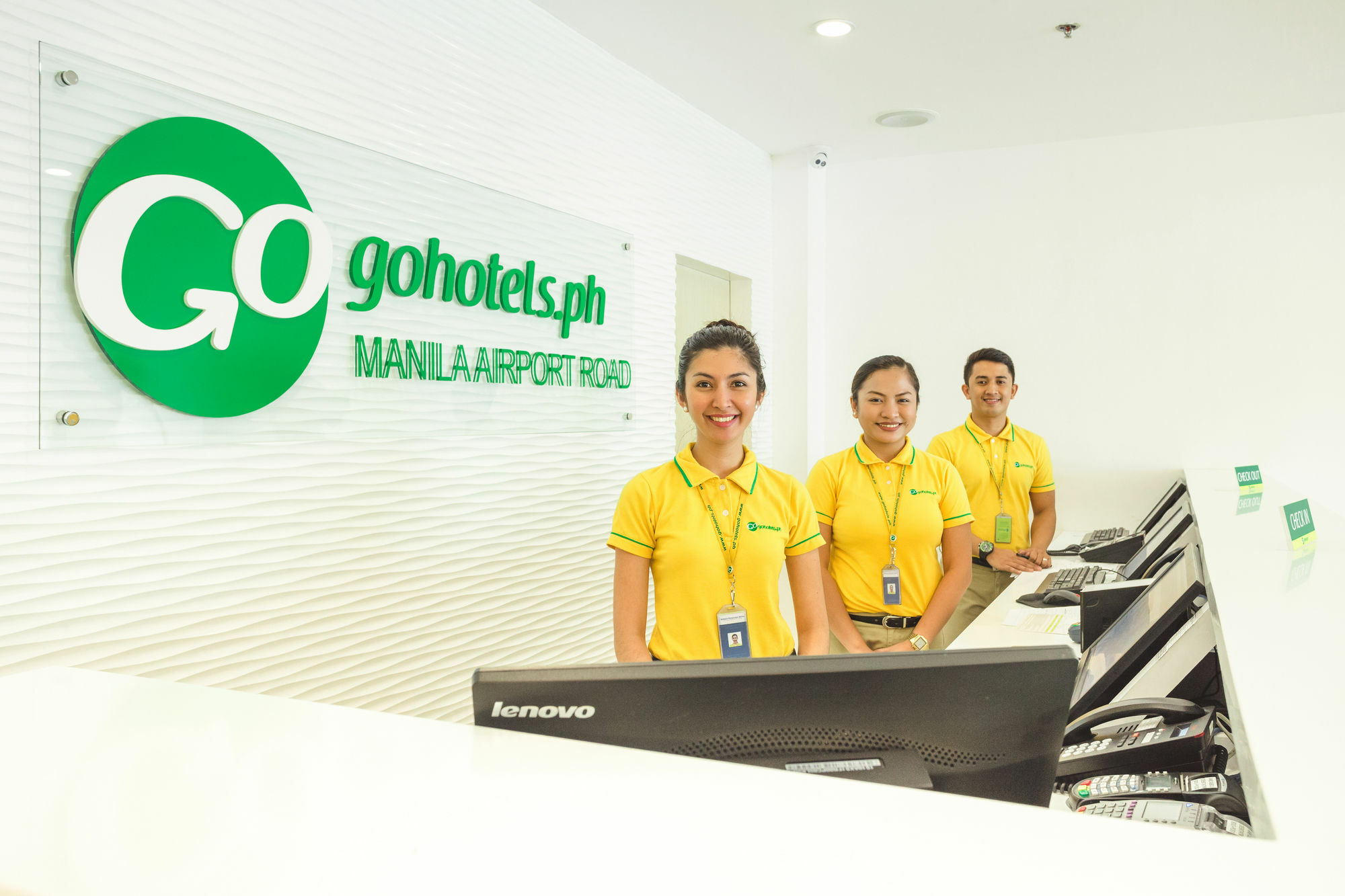 Go Hotels Manila Airport Road Paranaque City Dış mekan fotoğraf